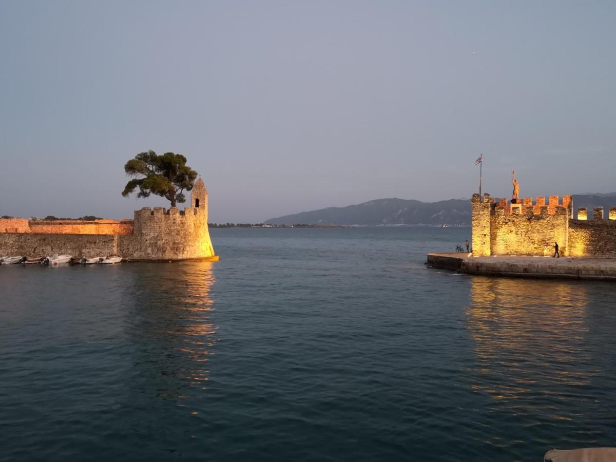 Ecco Apartments I Nafpaktos Bagian luar foto