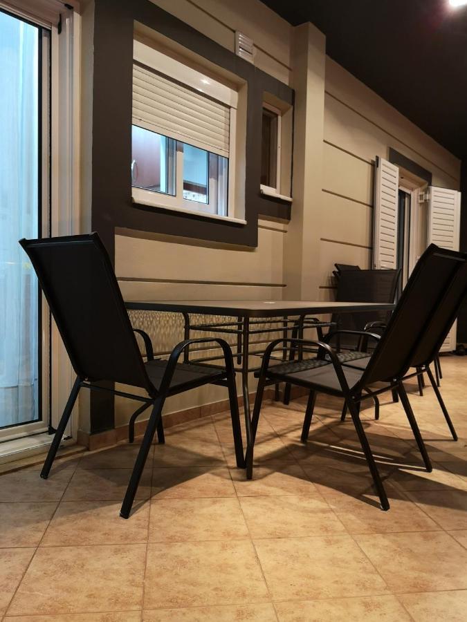 Ecco Apartments I Nafpaktos Bagian luar foto